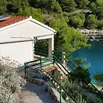 Dumboka Tatil Evi Sali