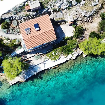 Dumboka Holiday home *