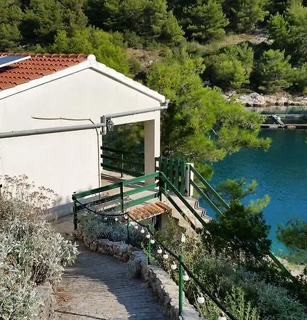 Dumboka Holiday home Sali