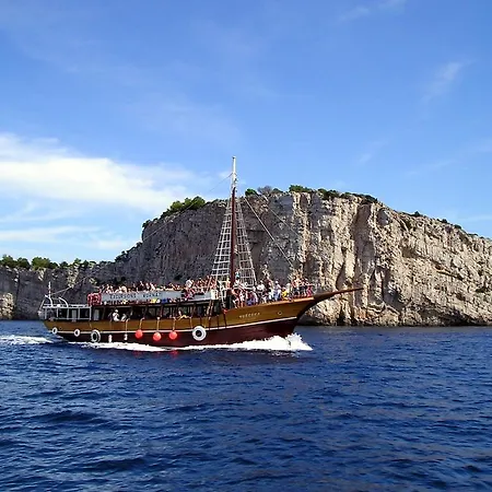 Hébergement de vacances Dumboka Sali
