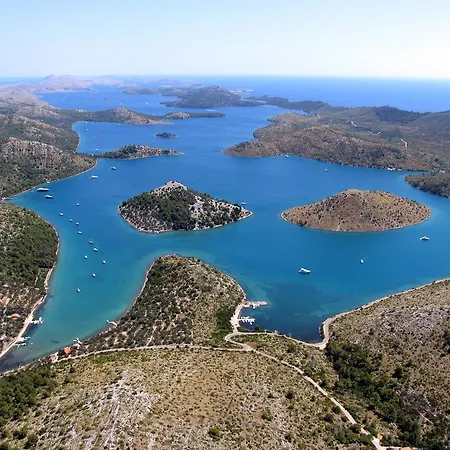 Dumboka Holiday home Sali