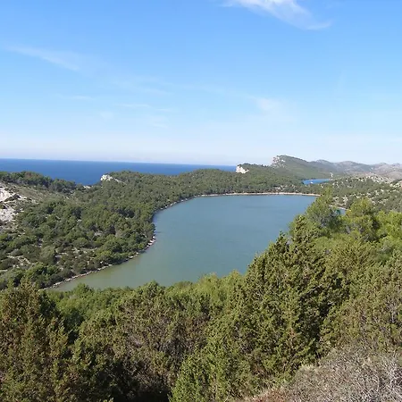 Dumboka Holiday home *